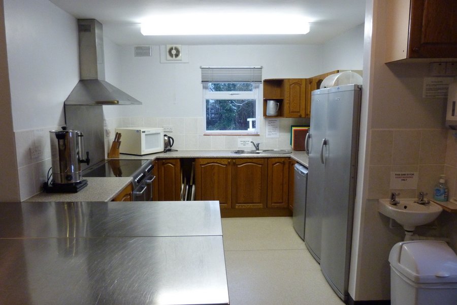 Lobby, Kitchen And Bar